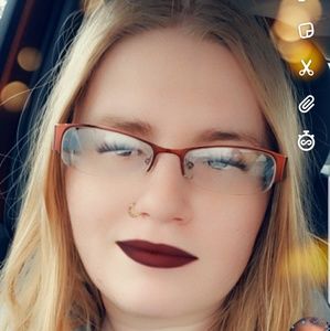 Meet your Posher, Sierra